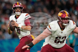 Commanders Dolphins Football