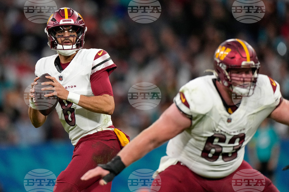 Commanders Dolphins Football