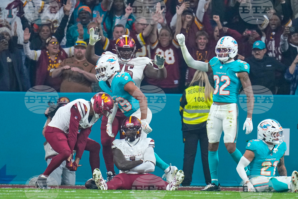 Commanders Dolphins Football