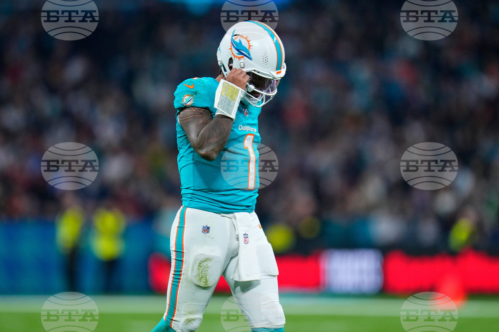 Commanders Dolphins Football