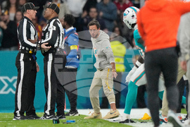 Commanders Dolphins Football