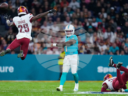 Commanders Dolphins Football