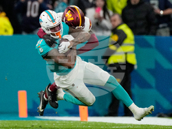 Commanders Dolphins Football