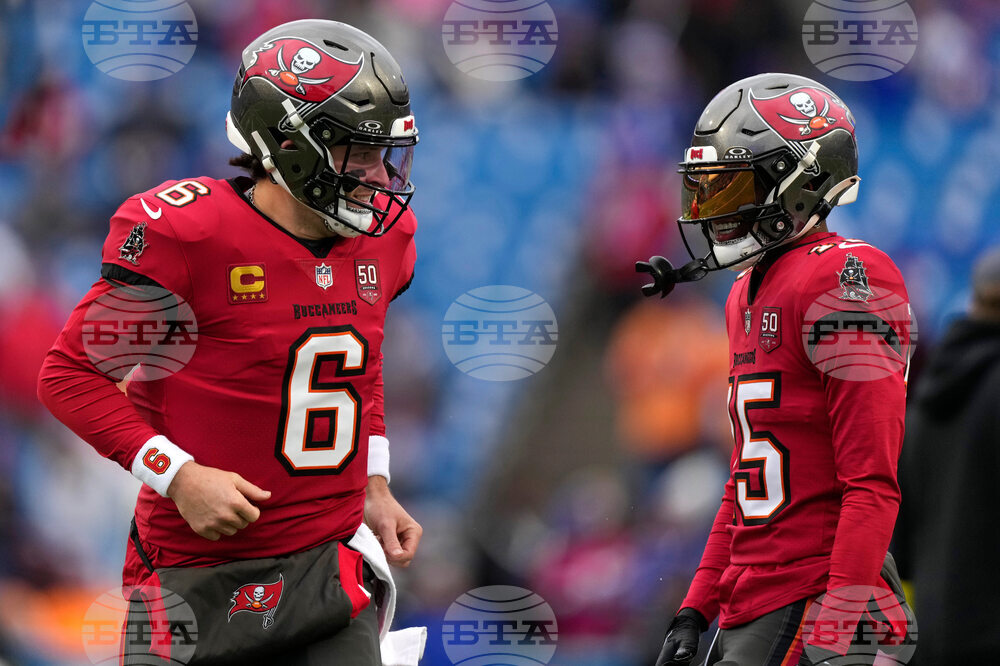 Buccaneers Bills Football