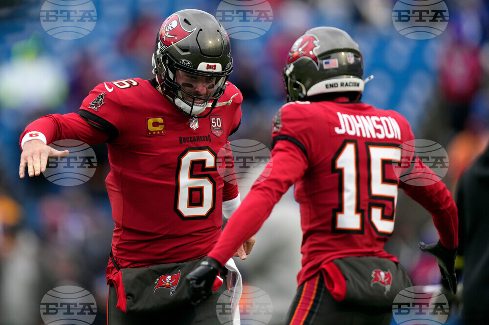 Buccaneers Bills Football