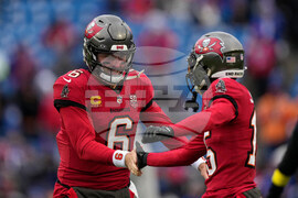 Buccaneers Bills Football