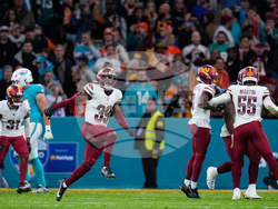 Commanders Dolphins Football