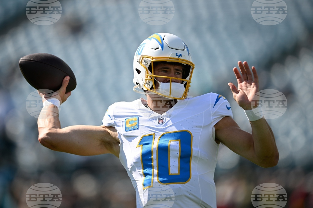 Chargers Jaguars Football