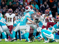 Commanders Dolphins Football