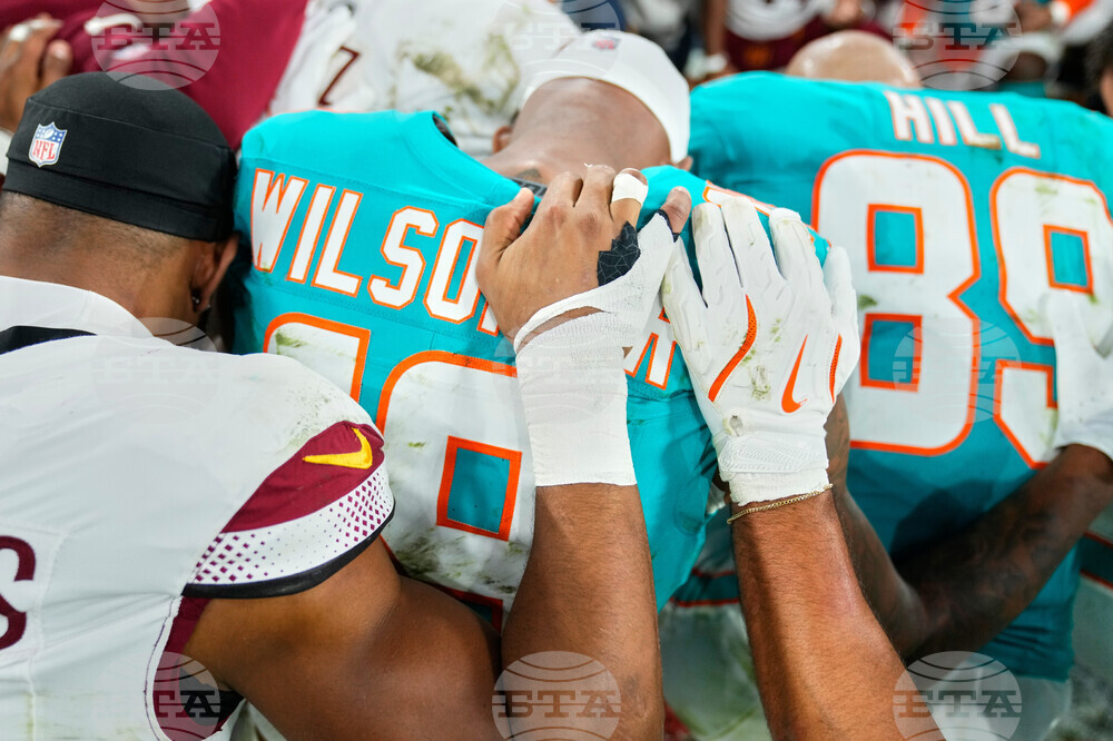 Commanders Dolphins Football