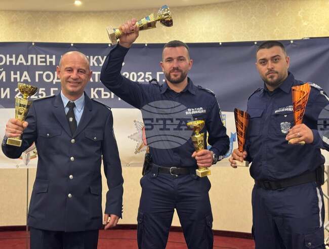 Наградата е признание за целия екип на Сектор „Пътна полиция“ в Смолян, каза „Пътен полицай на 2025 година“ Георги Карапаунов