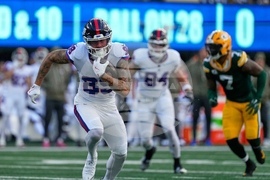 Packers Giants Football