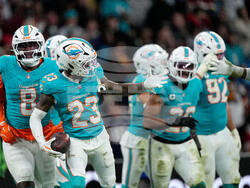Commanders Dolphins Football