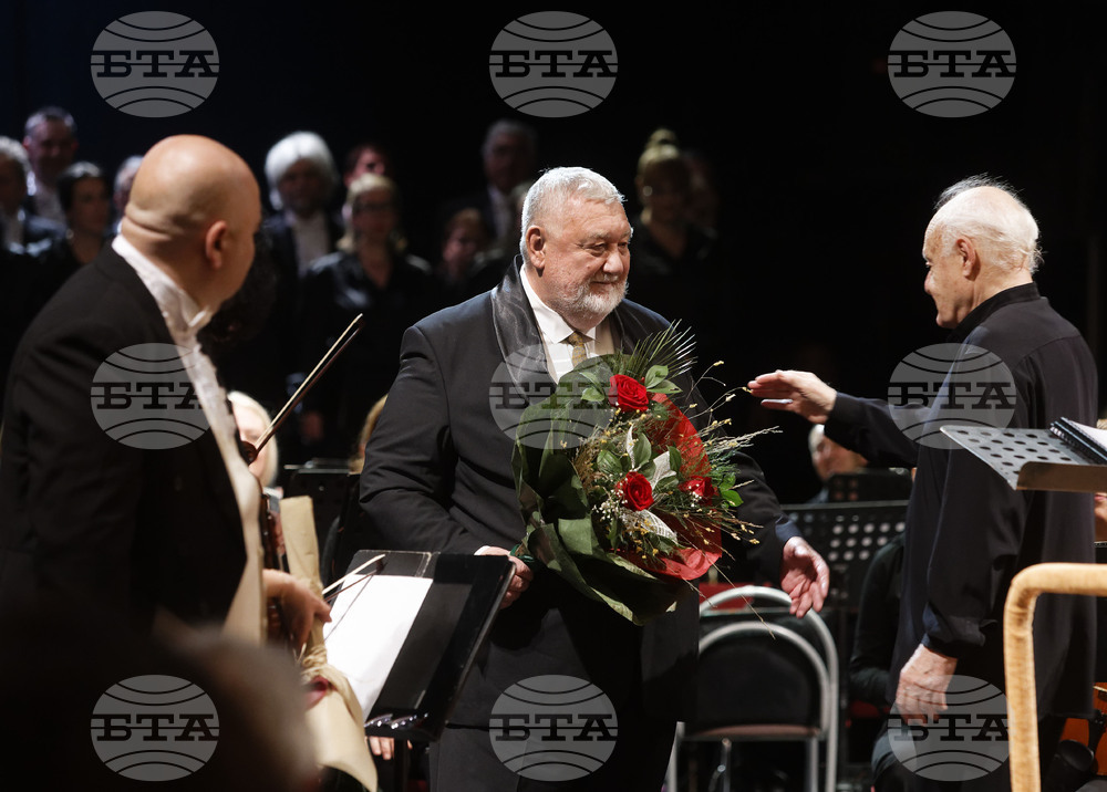 Варна - концерт - 75-годишнина на Анатолий Вапиров