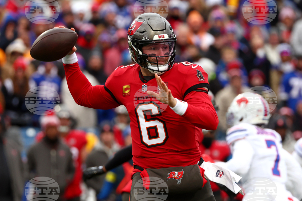 Buccaneers Bills Football