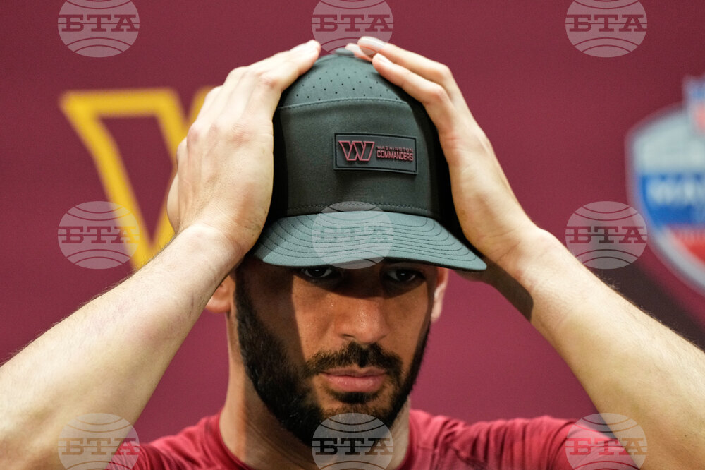 Commanders Dolphins Football