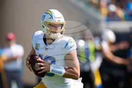 Chargers Jaguars Football