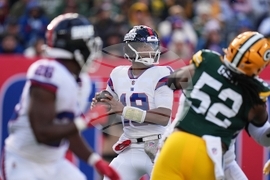 Packers Giants Football