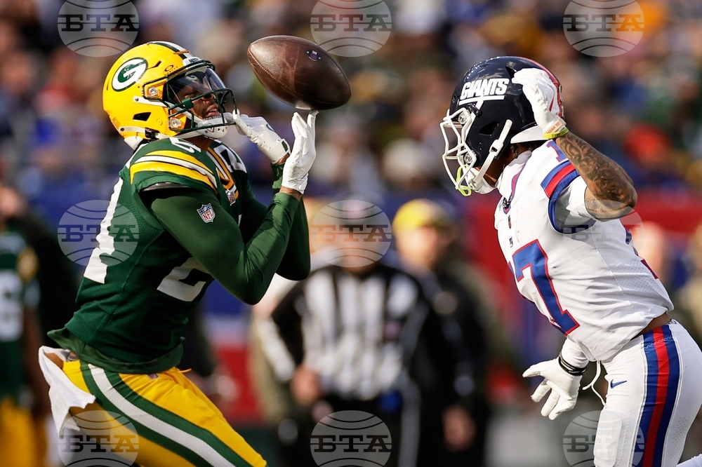 APTOPIX Packers Giants Football