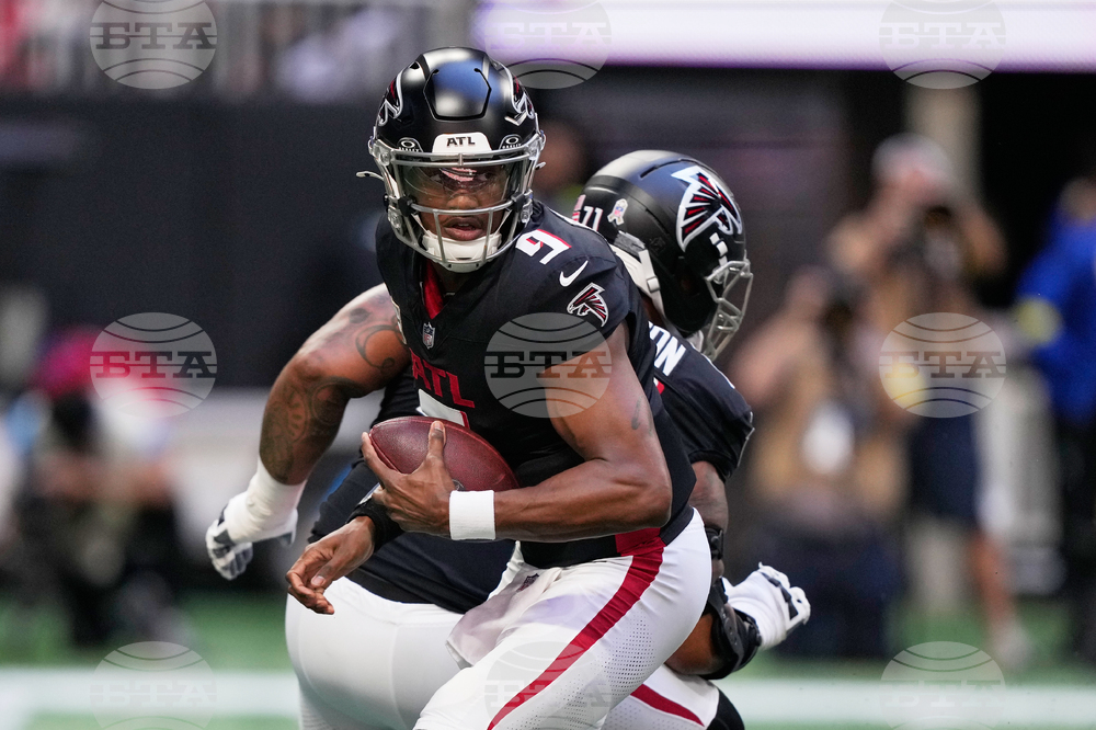 Panthers Falcons Football