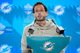 Commanders Dolphins Football