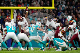 Commanders Dolphins Football