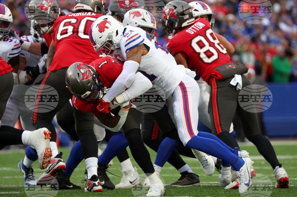 Buccaneers Bills Football