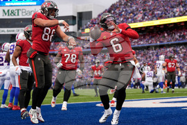 Buccaneers Bills Football