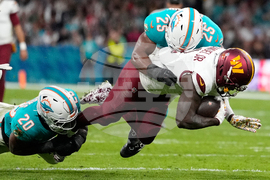 APTOPIX Commanders Dolphins Football