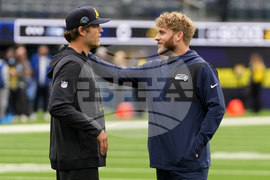 Seahawks Rams Football