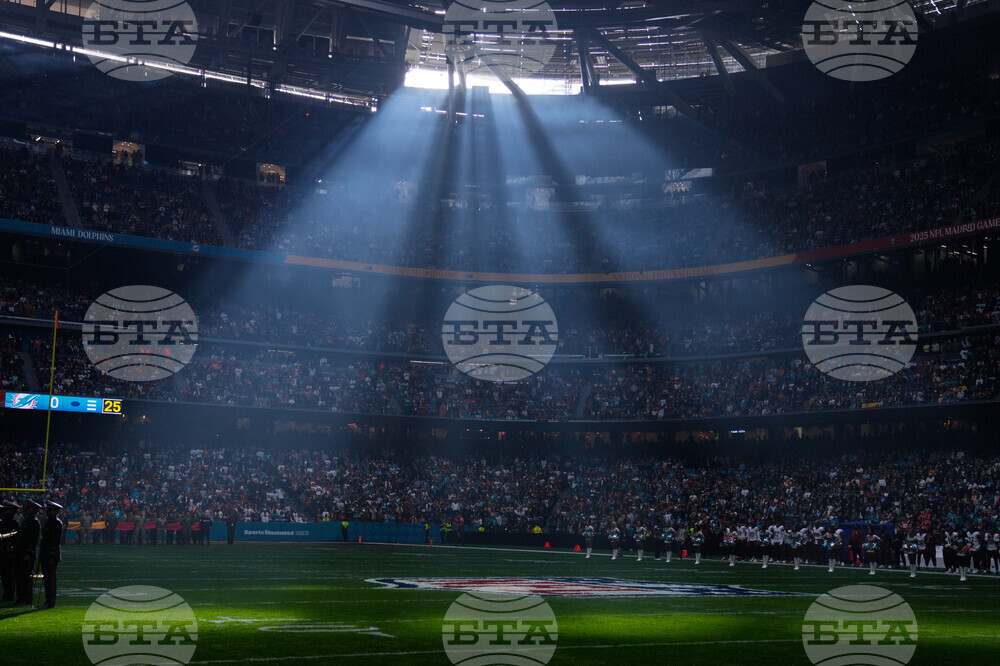 APTOPIX Commanders Dolphins Football