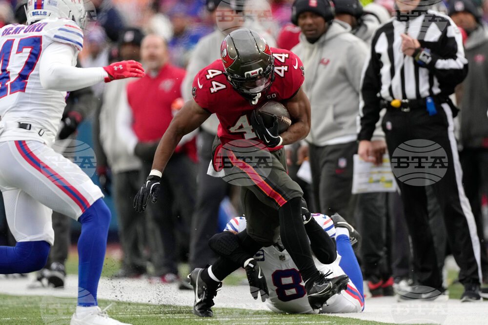 Buccaneers Bills Football