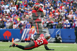 Buccaneers Bills Football