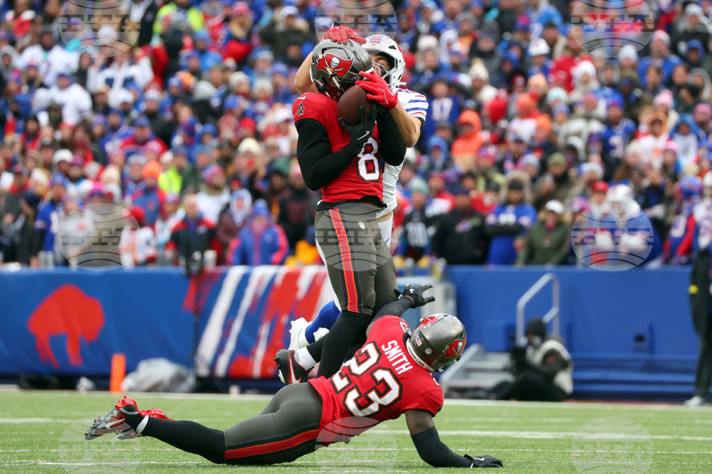 Buccaneers Bills Football