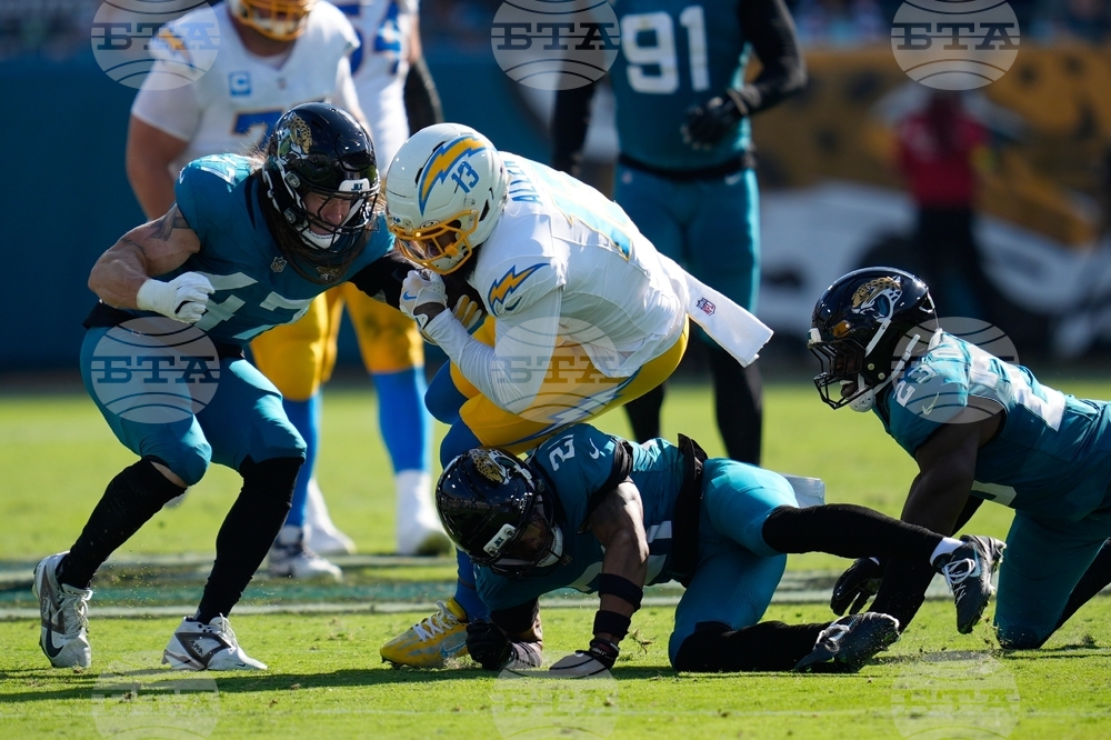 Chargers Jaguars Football