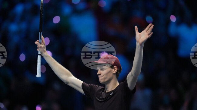 Яник Синер триумфира с титлата във Финалния за сезона турнир на АТП