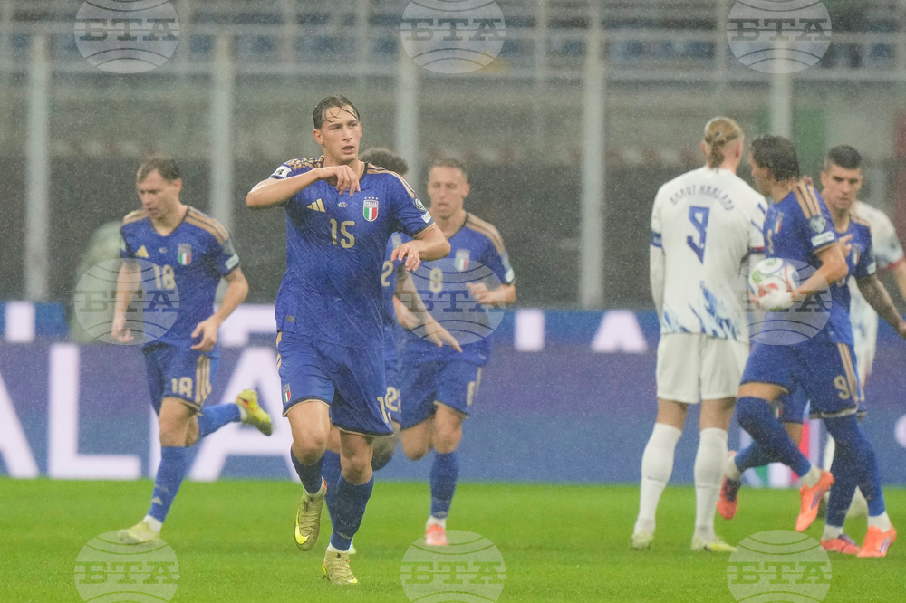 Италия ще приеме Северна Ирландия в полуфинален бараж за Световното първенство на 26 март в Бергамо