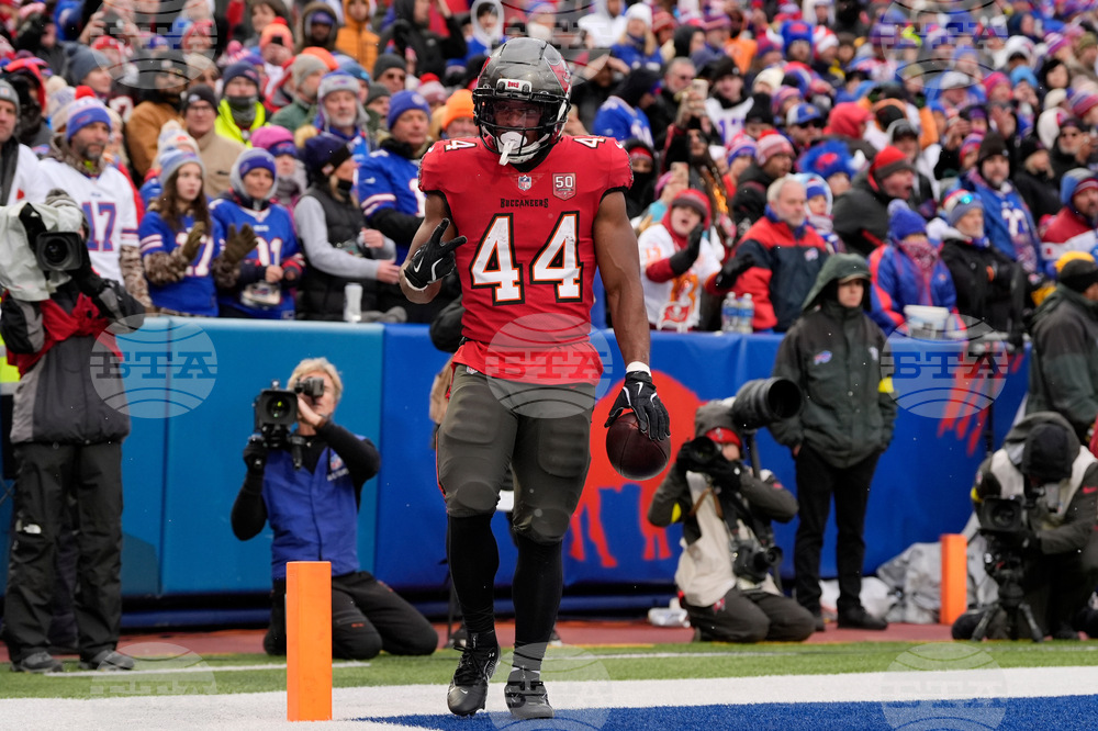 Buccaneers Bills Football