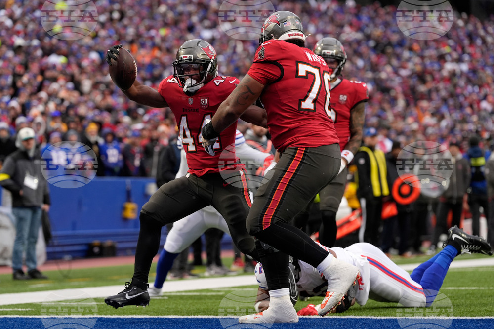 Buccaneers Bills Football