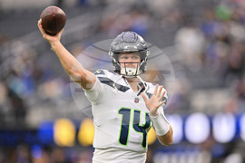 Seahawks Rams Football