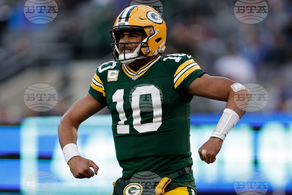 APTOPIX Packers Giants Football