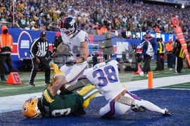 Packers Giants Football
