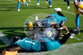 Chargers Jaguars Football