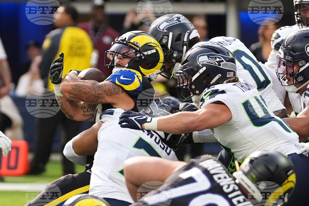 Seahawks Rams Football