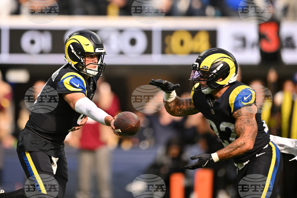 Seahawks Rams Football