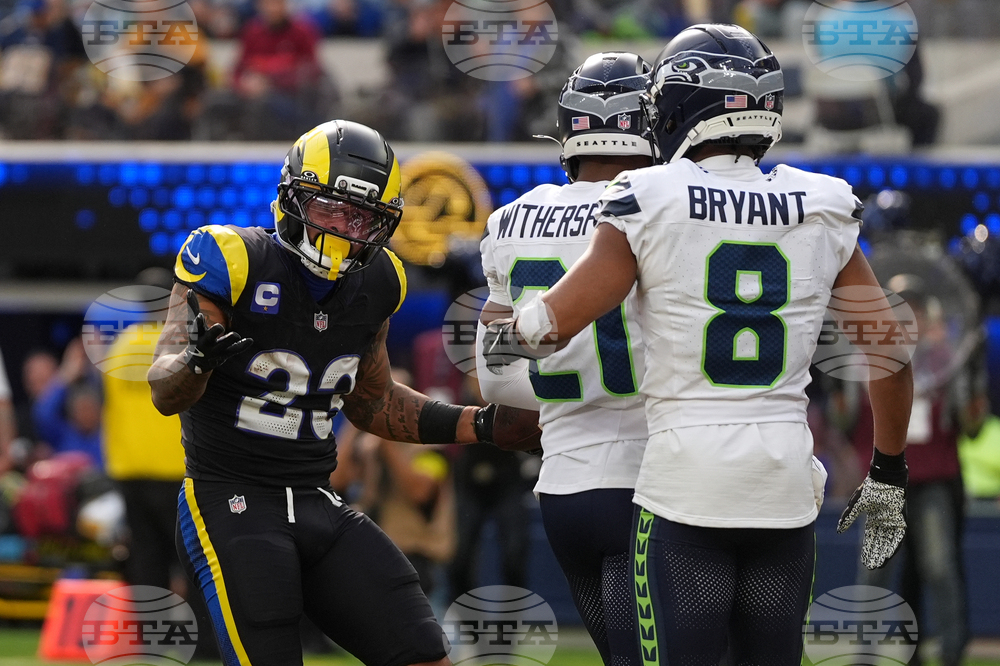 Seahawks Rams Football