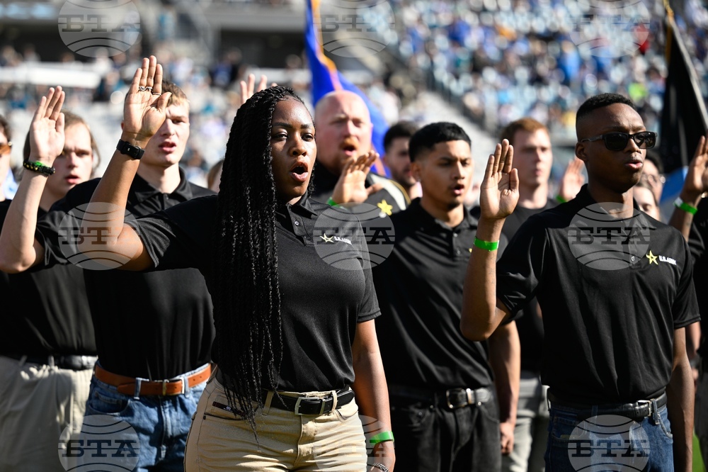 Chargers Jaguars Football