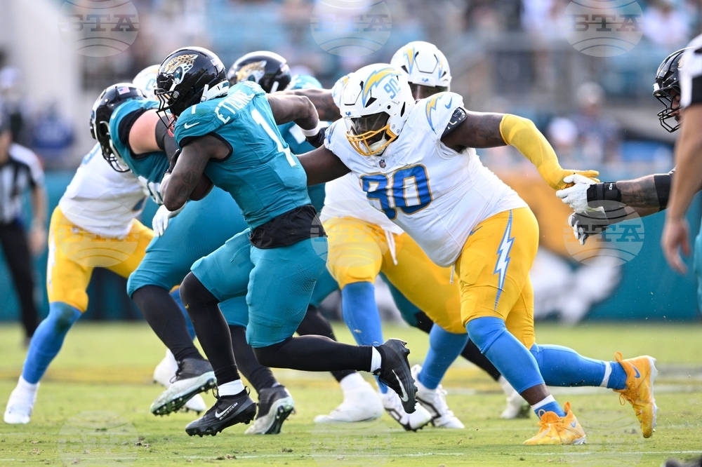 Chargers Jaguars Football
