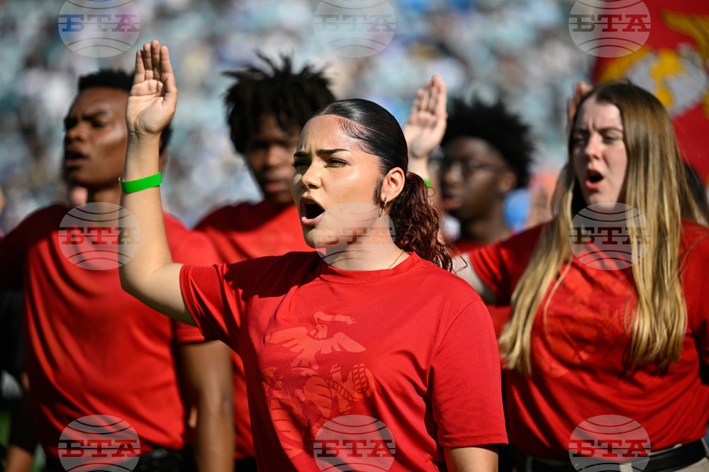 Chargers Jaguars Football
