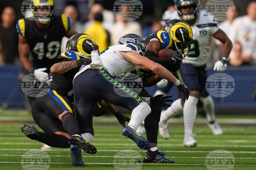 Seahawks Rams Football